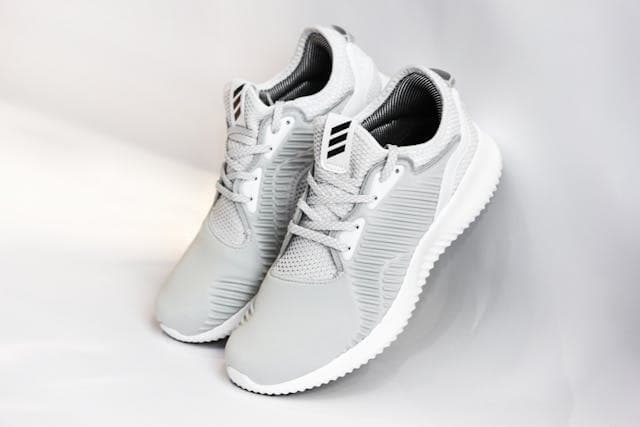 Shoes & Footwear